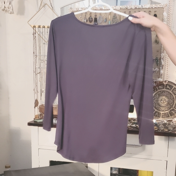 Grey top - Picture 2 of 2